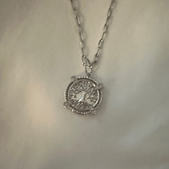 Origami Owl Silver Tree Necklace - Picture 1 of 3